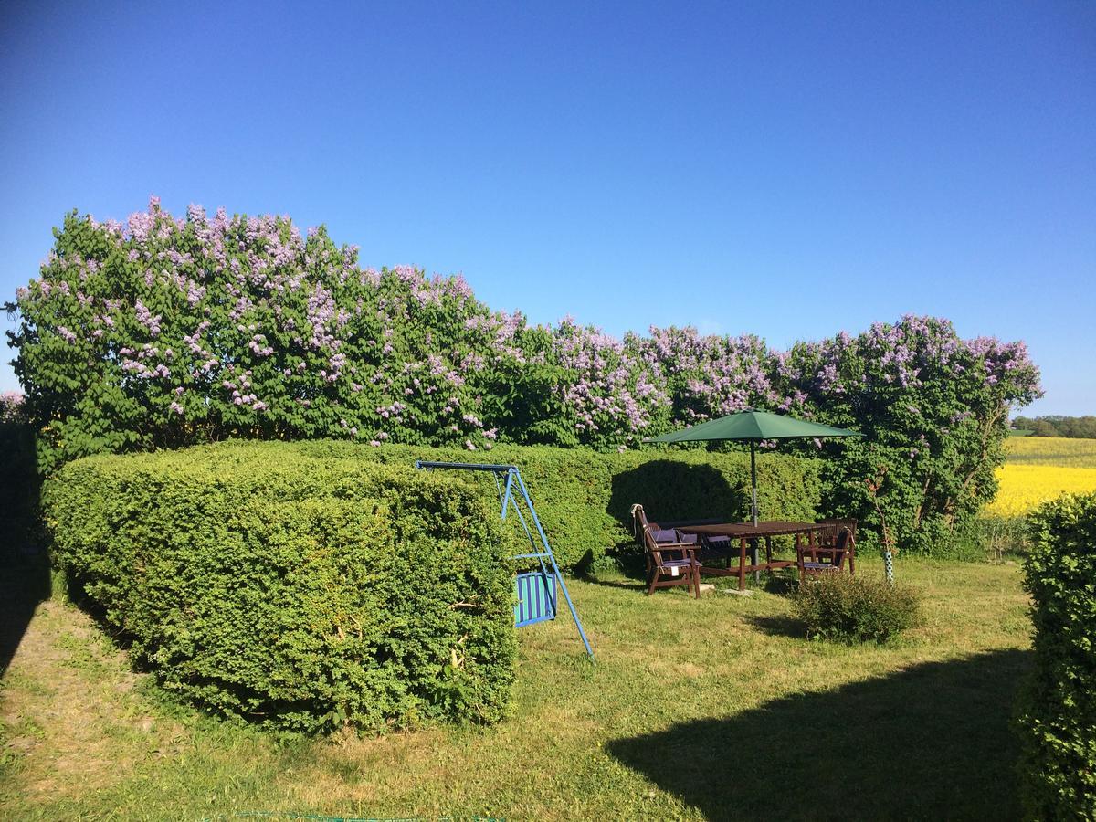Garden Mellan Slotten Svarte Exterior photo